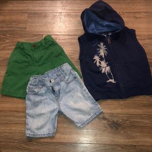 Baby Gap bundle shorts and vest